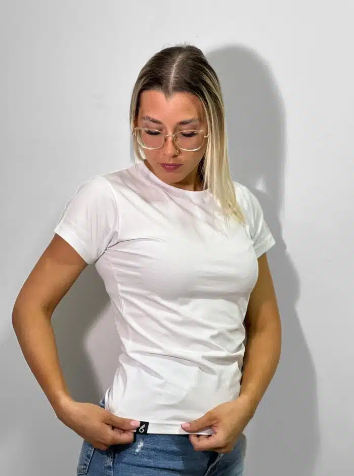 classic bela zenska majica 3